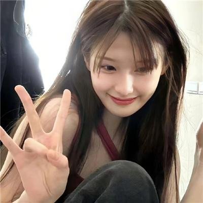裸女游城